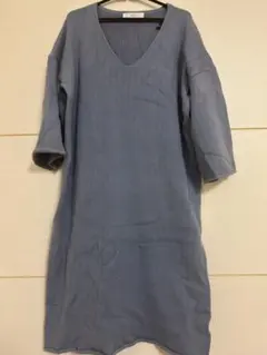 ニットワンピース　ブルー