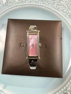 GUCCI 1500L レディース バングルウォッチ ピンクシェルのサムネイル