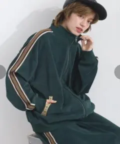 ライムインク ブルゾン