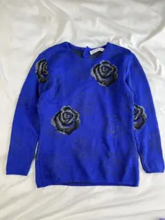 【ウール100%】SAINT GERVÉ ローズ柄 ニット 鮮やかブルー 華やか