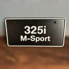BMW 325i M-Sport エンブレムプレートのサムネイル