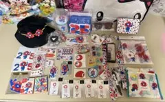 チ*コ様 ミャクミャク　新品　EDWIN マスコット　ぬいぐるみ　シール　万博