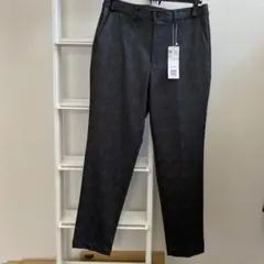新品　a.v.v. ダークグレー スラックス Mのサムネイル
