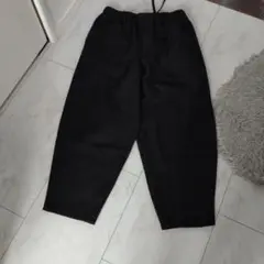 GU ブラック ワイドパンツ