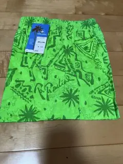 格安　未使用タグ付き　グリーン 水着　男性