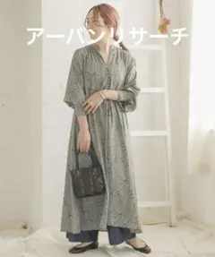 アイテムズ　アーバンリサーチ 花柄プリントワンピース