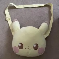 ポケピース肩掛けぬいぐるみバッグ　ピカチュウ