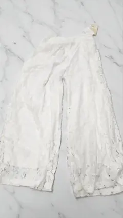 イーストリバー♥️ホワイトレースフレアパンツ新品♥️