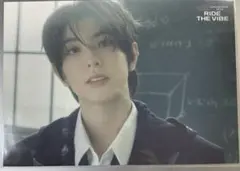 Item thumbnail for item f2826fef-5cb3-43a5-bb17-e3acacf33701