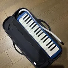 SUZUKI MELODION 鍵盤ハーモニカ 本体 ケース付きのサムネイル