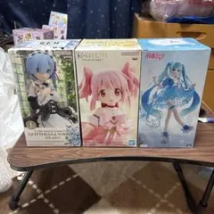 新品未開封】初音ミク 巡音ルカ フィギュア 3点セット - メルカリ