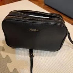 FURLA 　カメラバッグ　ショルダーバッグ