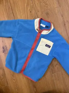 patagonia kids フリースジャケット 4T