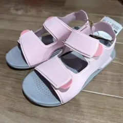 adidas アディダス　ピンク サンダル　21cm