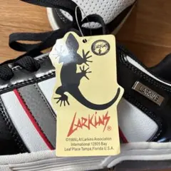 LARKINS スニーカー ホワイト ブラック26cmのサムネイル