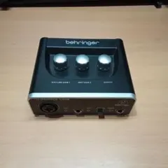 behringer U-PHORIA UM2 オーディオインターフェイスのサムネイル
