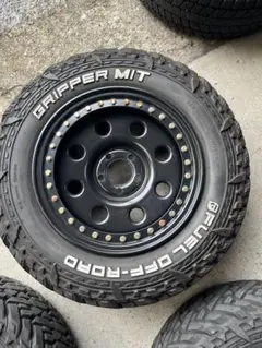 FUEL OFF-ROAD 235/70R16 タイヤホイール一本セット①のサムネイル