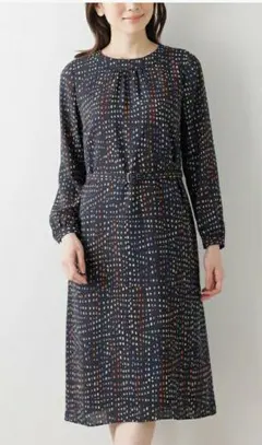 NEWYORKER イルミネーションプリント長袖ギャザーワンピース/ネイビー