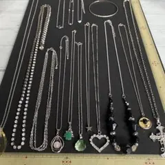 まとめ売りアクセサリーN36☆ネックレスなど15点　シルバーカラー　オークション