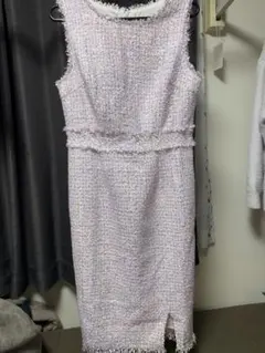 ジュエルズノースリーブ ひざ丈ワンピース