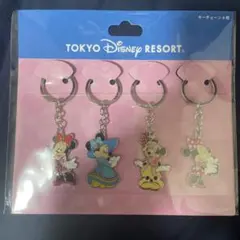 新品】ディズニー ミッキー ミニー キーチェーン 4個セット 限定 