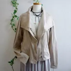 新品✳︎ベージュL✳︎スエード調ジャケット