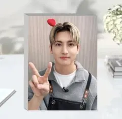 Item thumbnail for item da194778-c6a8-4885-acf9-39361d8d6190