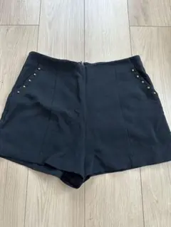 Forever 21 ブラックショートパンツ Mサイズ