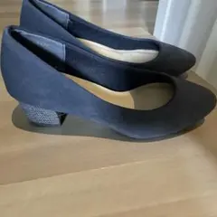 【SALE】CLOSSHII ブラック ポインテッドトゥパンプス