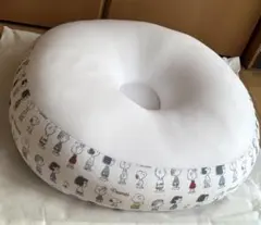 新品未使用　ビーズクッション PEANUTS スヌーピー　サイズ約45cm