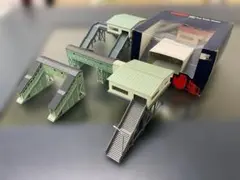 TOMIX 4004 木造跨線橋 & 4007 橋上駅舎 x 4個セット