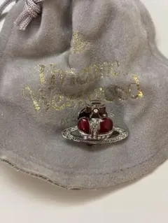2026年最新】vivienne westwood ピンバッチの人気アイテム - メルカリ