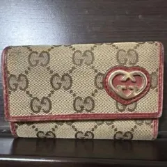 GUCCI GGキャンバスキーケース