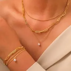 サージカルステンレス 【２セット】3連チェーン ネックレスとブレスレット パール