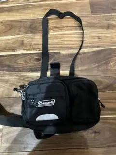 Coleman ショルダーバッグ ブラック