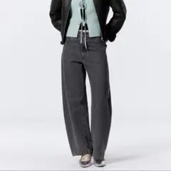 GU バレルレッグジーンズ 標準丈 S