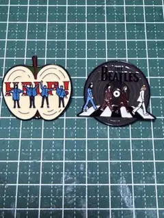 ピンバッジビートルズコレクション２点のサムネイル