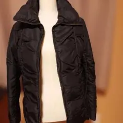 ブラック ダウン風ジャケット フード付き