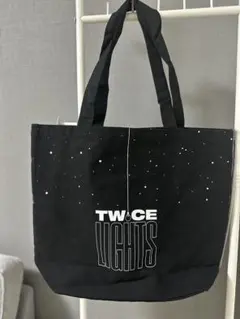 twiceトートバック TWICE #dreamday ライブ トートバッグ ブラック 缶バッチつき｜Yahoo
