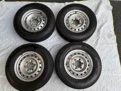 ブリヂストン　スタッドレスタイヤ　ホイール付き　4本　195/75R15