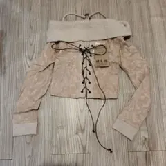 ダイヤ　トップス