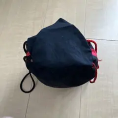 和装用バッグ 黒と赤の巾着型