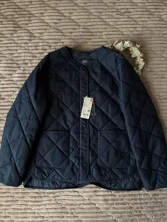ユニクロ　パフテックノーカラージャケット　ネイビー