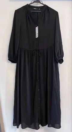 新品未使用 ユニクロ 黒 七分袖 ロングワンピース Sサイズ レディース
