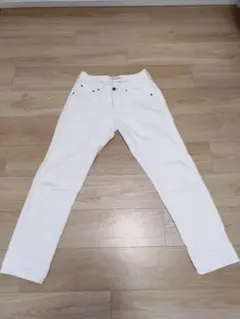 Item thumbnail for item c484f390-4ff8-45f4-bbaf-1d5a713e1581