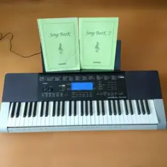 CASIO CTK-4400 電子キーボード 楽譜2冊付 61ピアノ形状鍵盤 - メルカリ