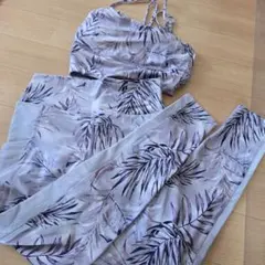 ボタニカルプリント ヨガウェア セット