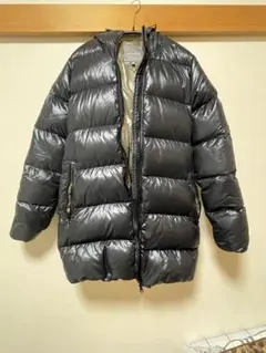 DUVETICA ブラック ダウンジャケット 40