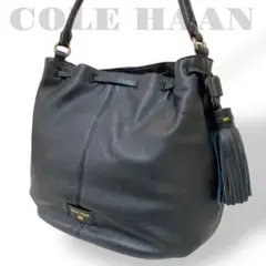 美品 コールハーン ワンショルダーバッグ タッセル 巾着 ブラック