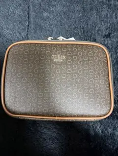 GUESS ブラウン ロゴ　コスメポーチ